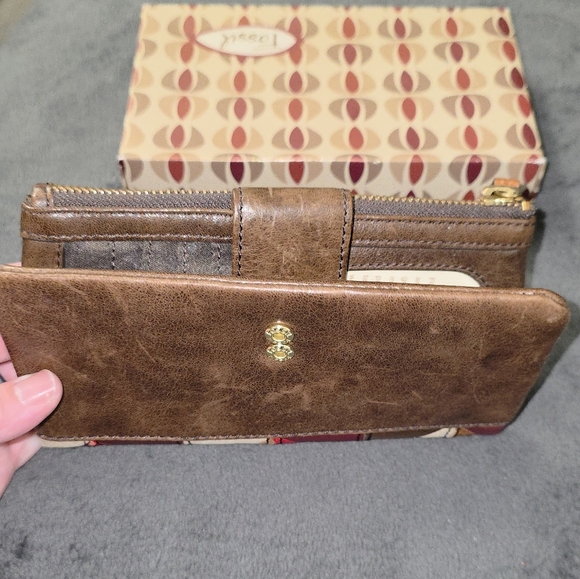 Fossil Patchwork Leather Wallet Clutch - Picture 8 of 9